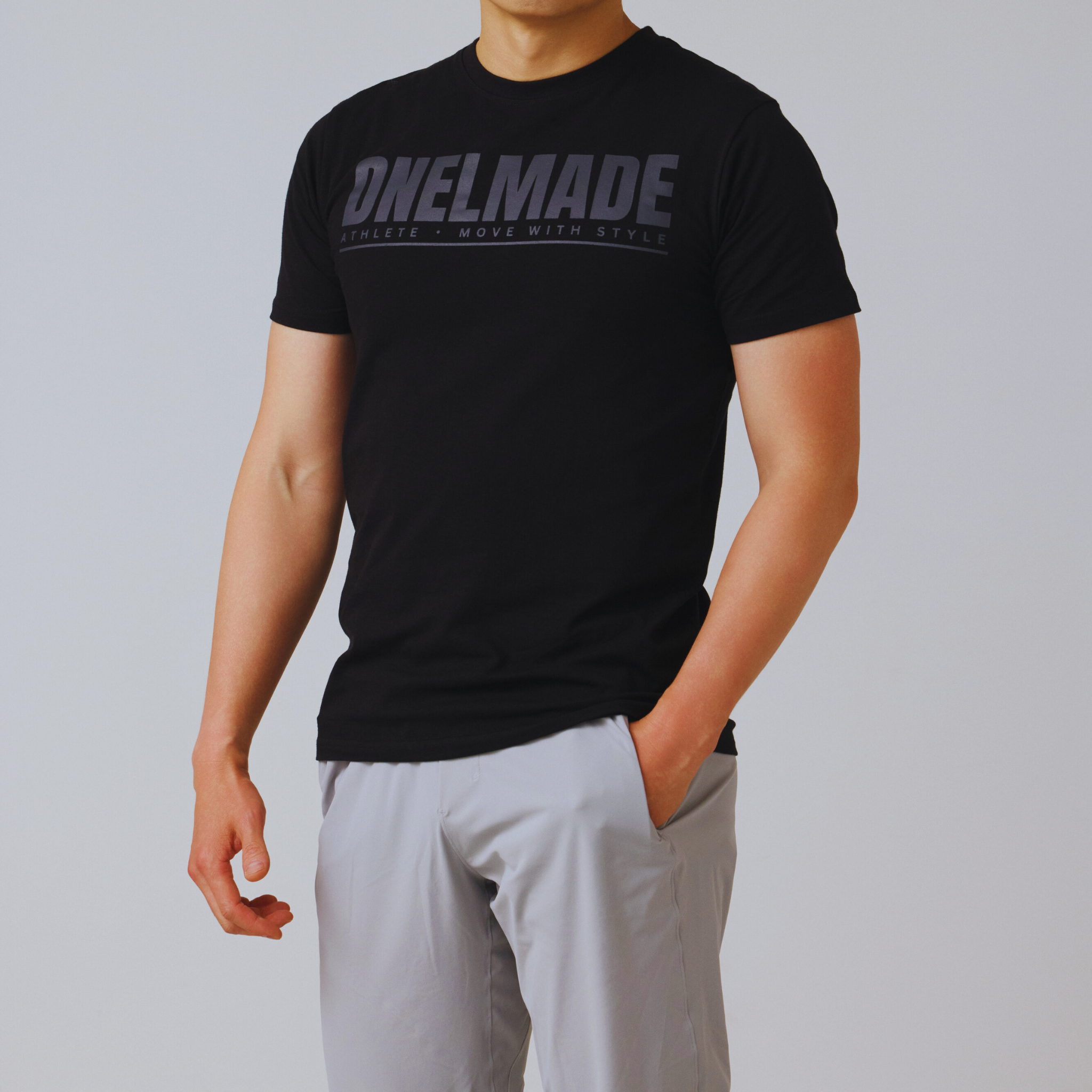 フィットTシャツ(メンズ)