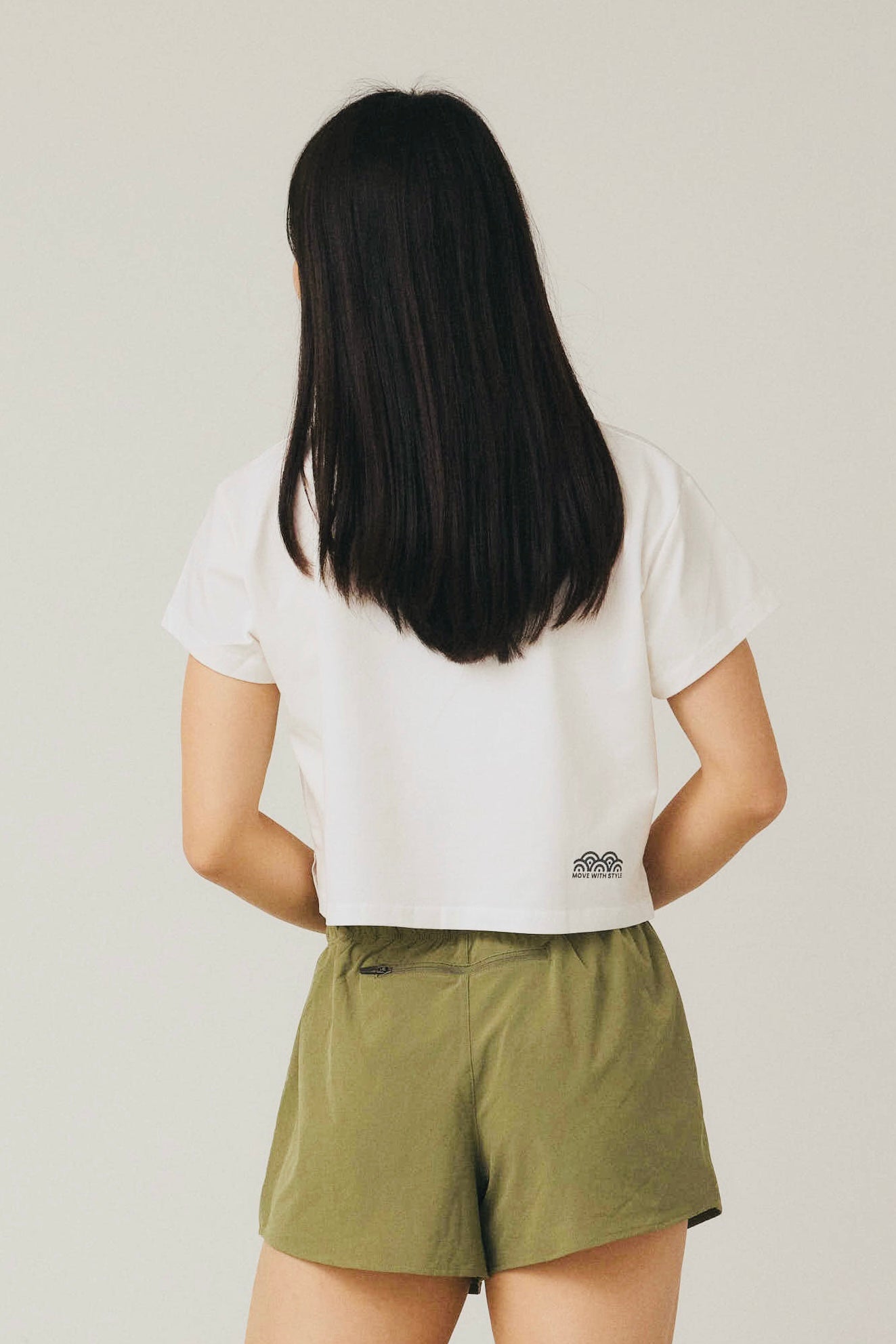 크롭 티셔츠 (여성용)
