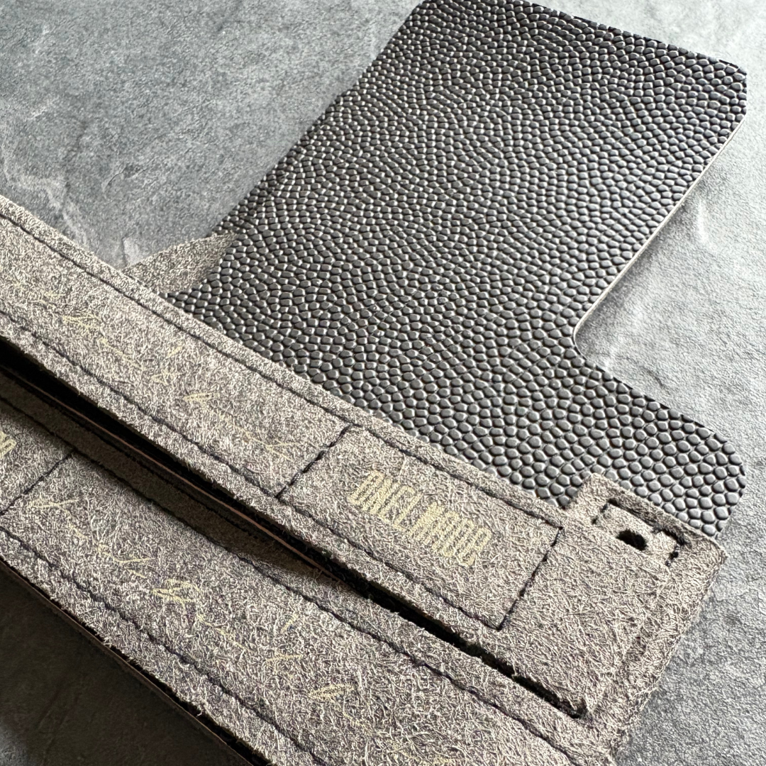 D'GRIPS LITE ミステリアス黒