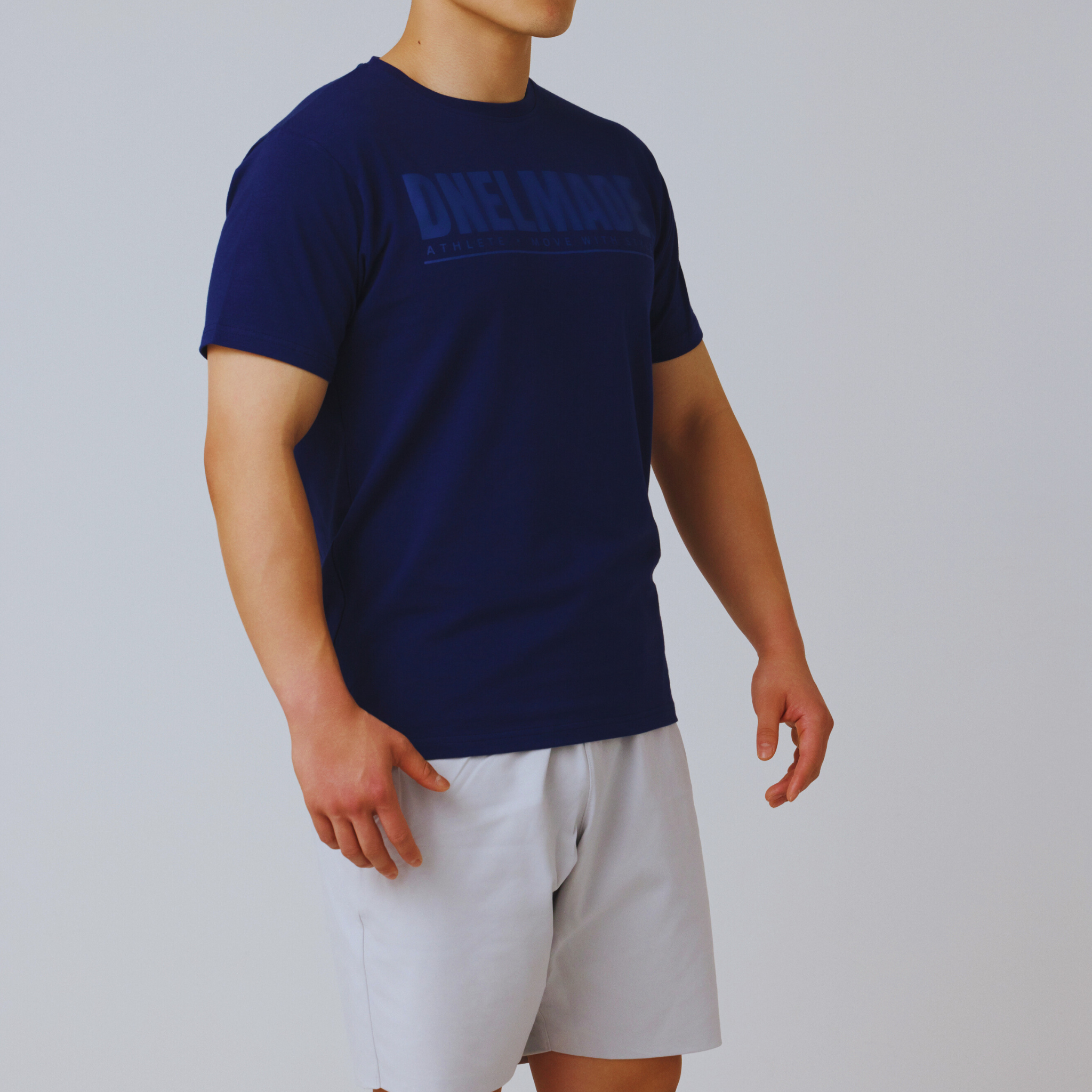 フィットTシャツ（メンズ）