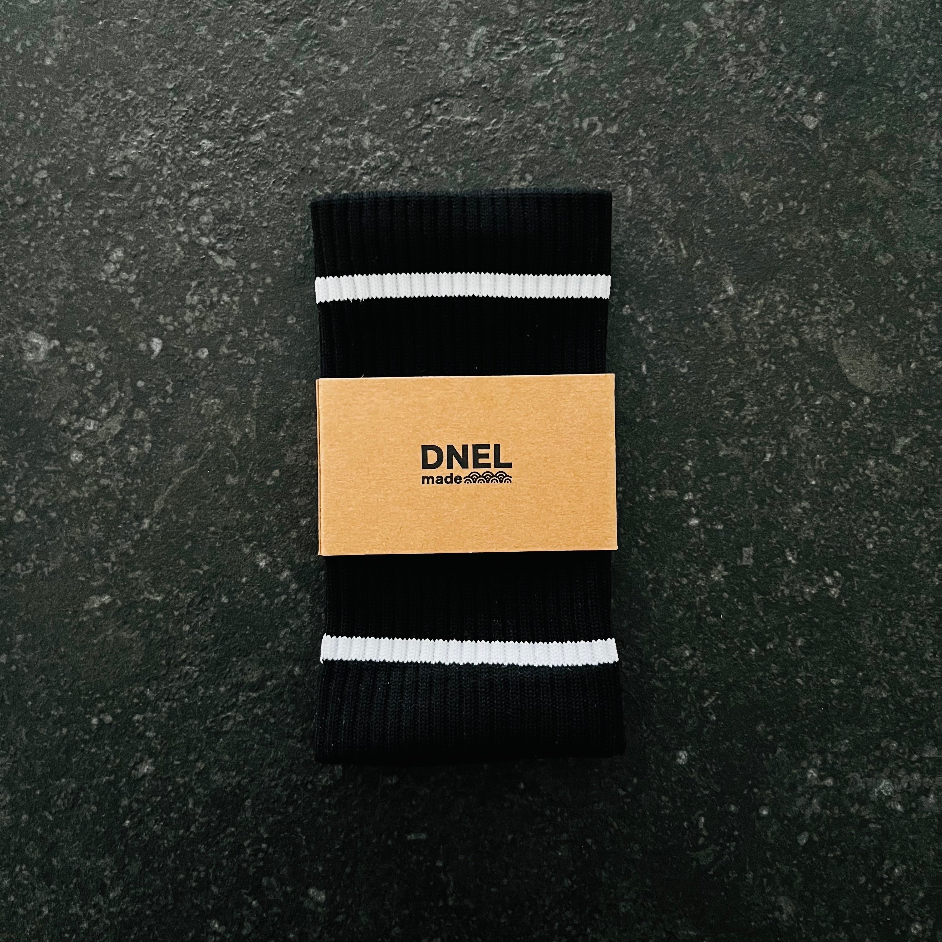 WRISTBANDS 洗練された黒